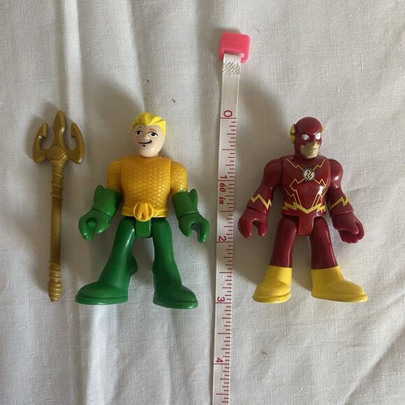 The Flash And Aqua man Action Figures 3” Tall - Picture 1 of 5
